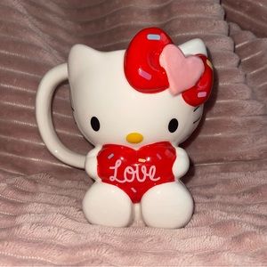 Hello Kitty Valentine’s Day Mug